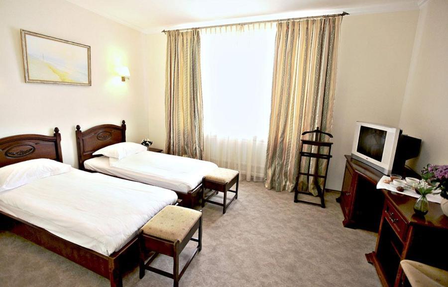 Гранде Петтине Hotel Odessa Ngoại thất bức ảnh